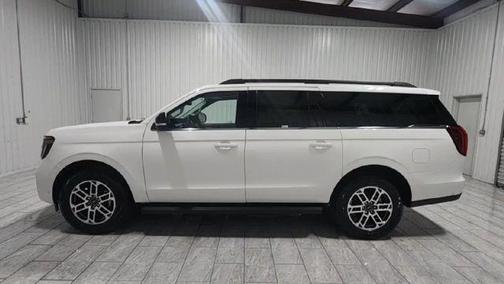 2025 Ford Expedition Max Active 4x2
