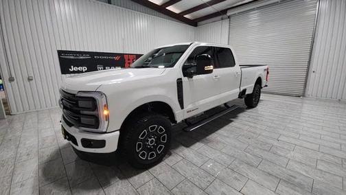 2025 Ford F-350 Platinum