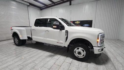 2026 Ford F-350 Platinum