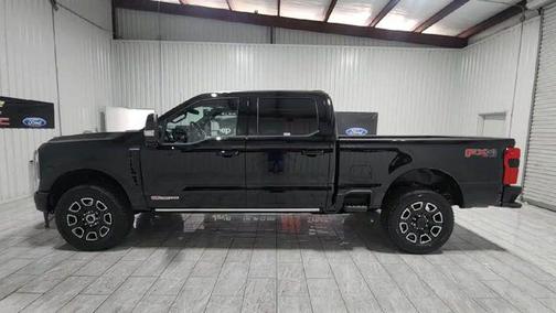 2025 Ford F-250 Platinum