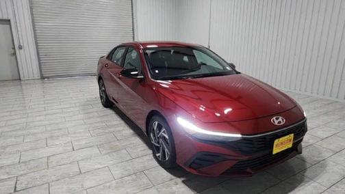 2025 Hyundai ELANTRA Sport