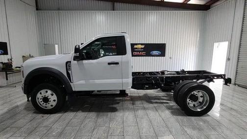 2025 Ford F-450 DRW