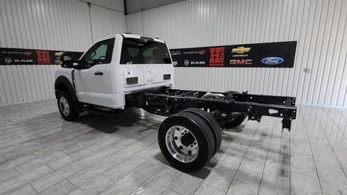 2025 Ford F-450 DRW