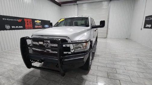 2017 RAM 2500 Tradesman Crew Cab 4x4 6'4' Box