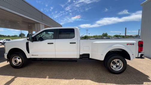 Oxford White 2026 Ford F-350 XL