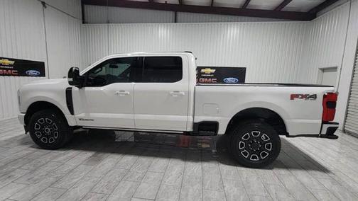 2025 Ford F-250 Platinum