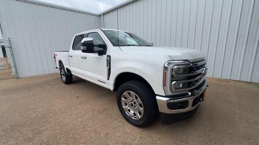 Star White Metallic Tri-Coat 2026 Ford F-250 Lariat