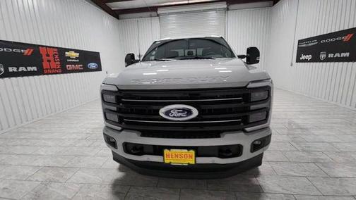 2025 Ford F-250 Platinum