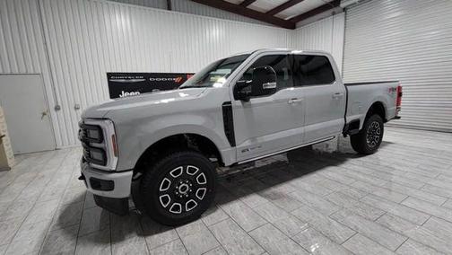 2025 Ford F-250 Platinum