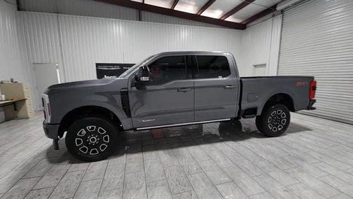 2025 Ford F-250 Platinum