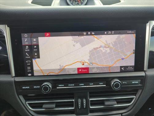 2020 Porsche Macan Base