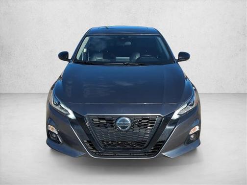 2022 Nissan Altima SR Intelligent AWD