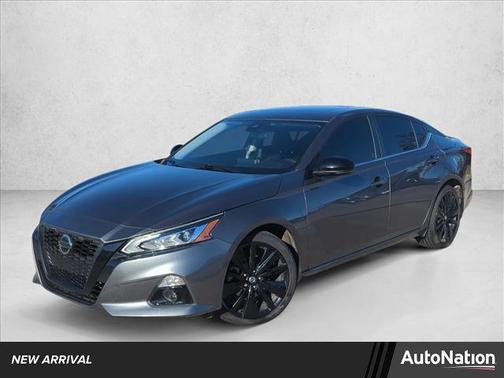2022 Nissan Altima SR Intelligent AWD