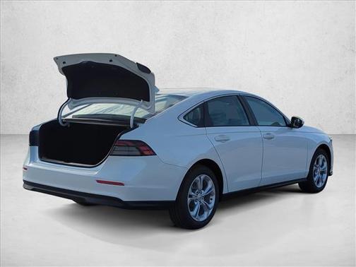 2025 Honda Accord LX 1.5T