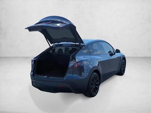 2024 Tesla Model Y Long Range Single Motor Rear-Wheel Drive