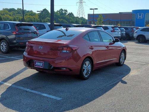 2019 Hyundai ELANTRA SEL