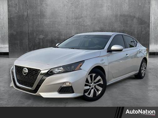 2022 Nissan Altima S FWD
