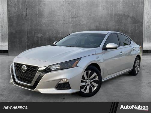 2022 Nissan Altima S FWD