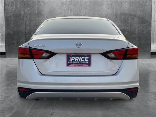 2022 Nissan Altima S FWD