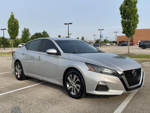 2022 Nissan Altima S FWD