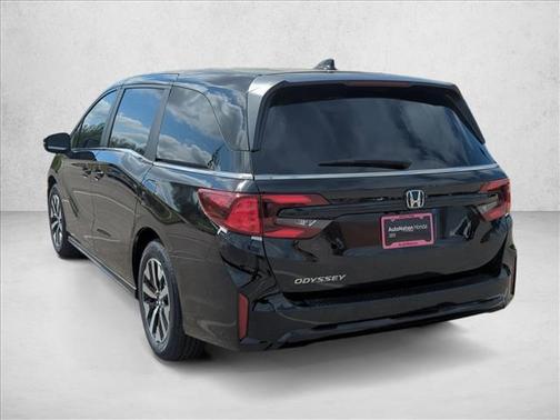 Crystal Black Pearl 2026 Honda Odyssey EX-L