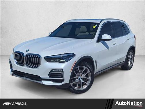 Mineral White Metallic 2021 BMW X5 xDrive40i