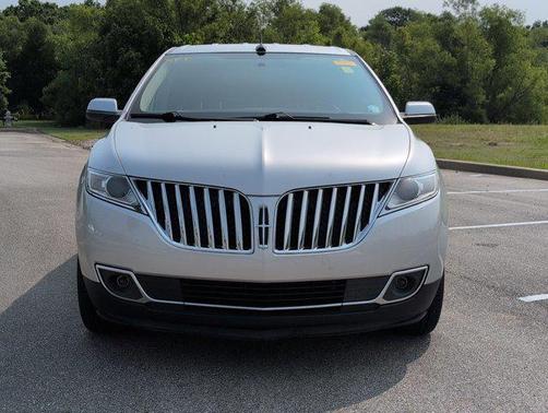 2015 Lincoln MKX Base
