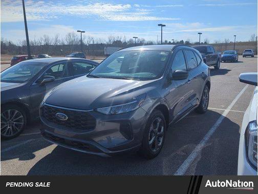 Carbonized Gray Metallic 2024 Ford Escape ST-Line