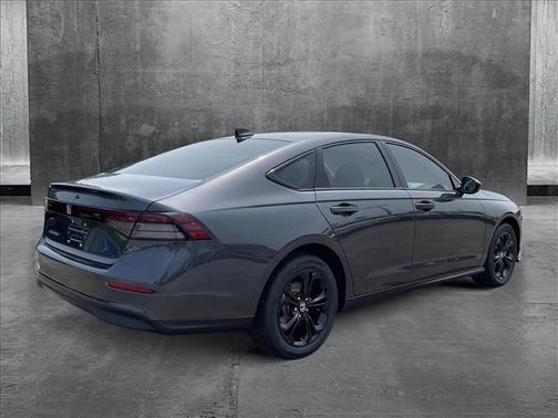 2025 Honda Accord Sport SE 1.5T