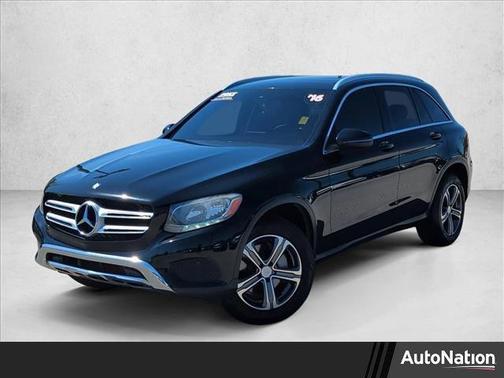 2016 Mercedes-Benz GLC 300 Base