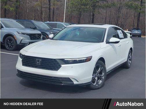 Platinum White Pearl 2026 Honda Accord Hybrid EX-L
