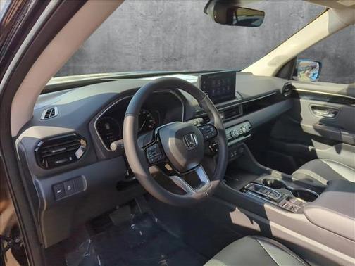 2025 Honda Pilot Touring 8-Passenger