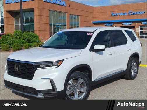 Platinum White Pearl 2025 Honda Pilot EX-L