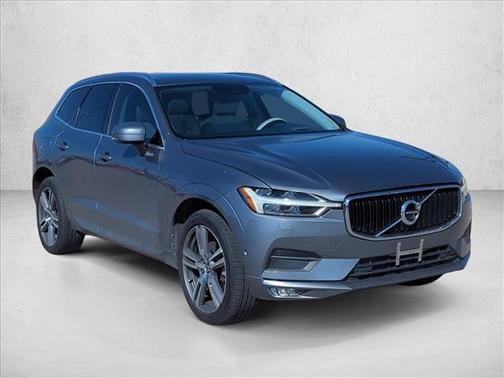 2018 Volvo XC60 T5 Momentum