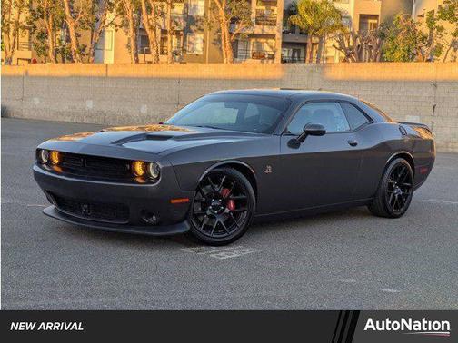 2016 Dodge Challenger R/T Scat Pack