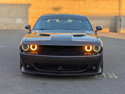 2016 Dodge Challenger R/T Scat Pack
