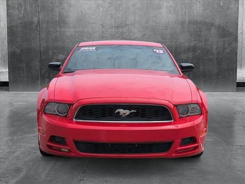 2013 Ford Mustang V6