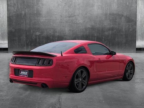 2013 Ford Mustang V6
