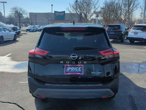 Super Black 2023 Nissan Rogue SV