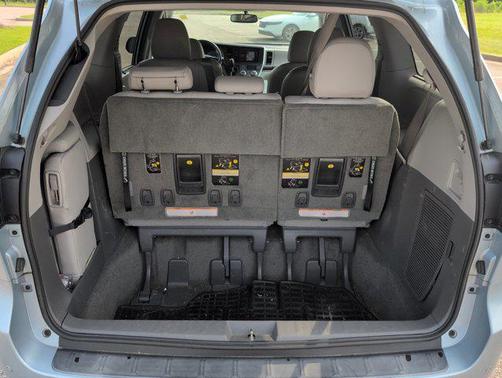 2015 Toyota Sienna XLE