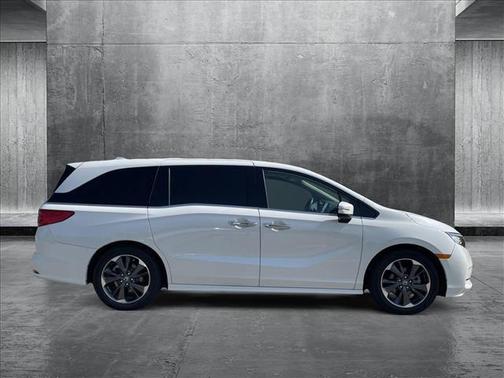 2022 Honda Odyssey Elite