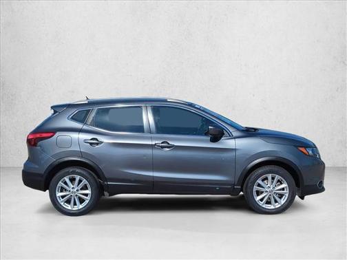 2017 Nissan Rogue Sport SV