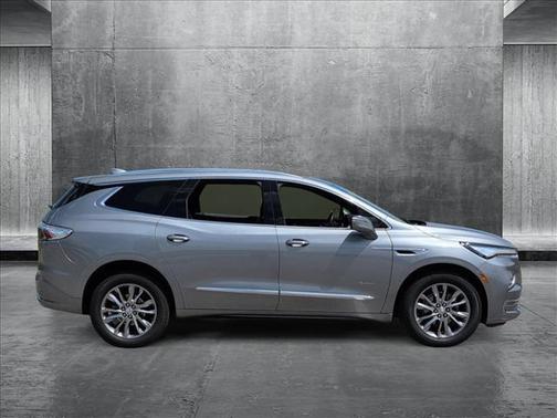 2023 Buick Enclave Avenir AWD