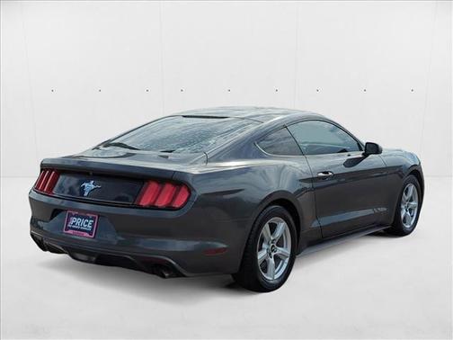 2017 Ford Mustang V6