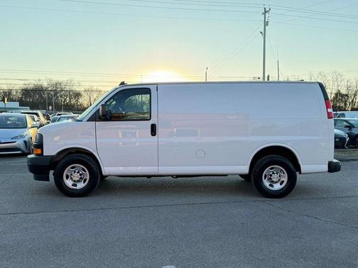 2020 Chevrolet Express 2500 RWD 2500 Regular Wheelbase WT