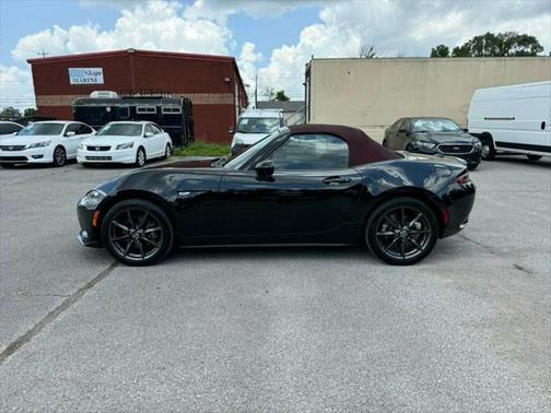 2018 Mazda MX-5 Miata Club