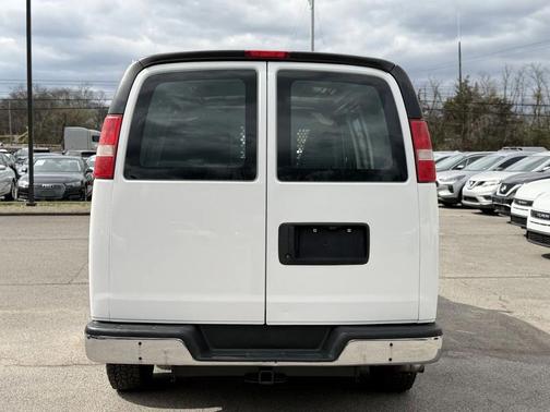 2017 GMC Savana 2500 Work Van