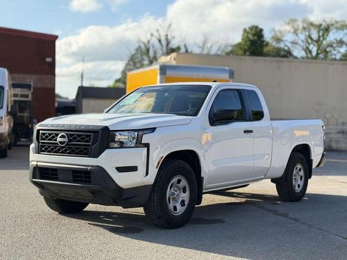 Glacier White 2022 Nissan Frontier S