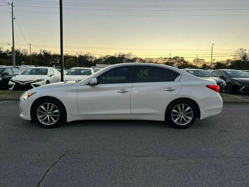 2016 INFINITI Q50 2.0T Premium