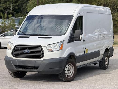 Oxford White 2018 Ford Transit-150 Base